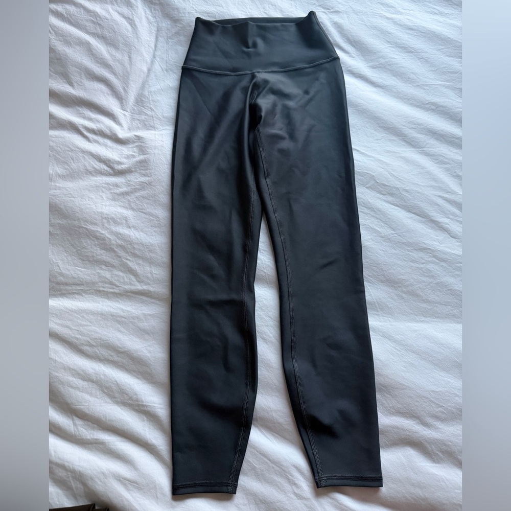 Alo Yoga 7/8 High-Waisted Airlift Legging xxs